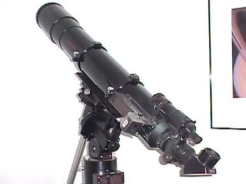 Celestron CR-150-HD